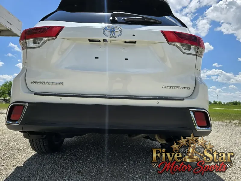 2018 Toyota Highlander Limited AWD photo 33