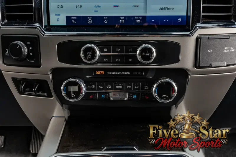 2022 Ford F250 Lariat photo 11