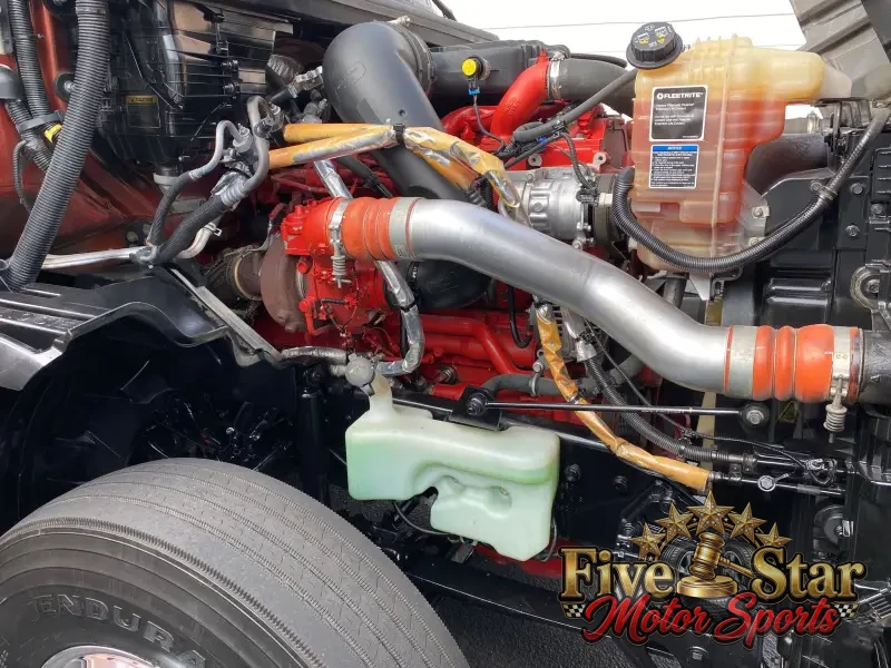 2018 International LT photo 18