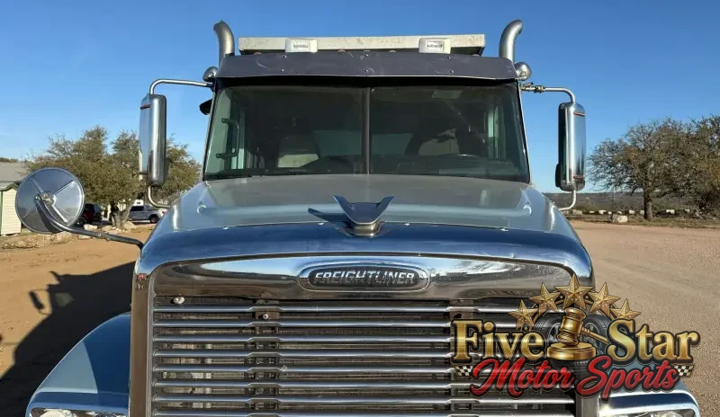 2013 Freightliner Coronado Dump Truck photo 12