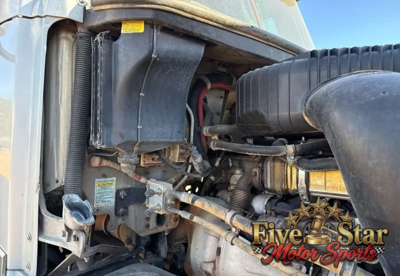 2013 Freightliner Coronado Dump Truck photo 58