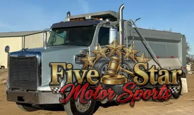 2013 Freightliner Coronado Dump Truck
