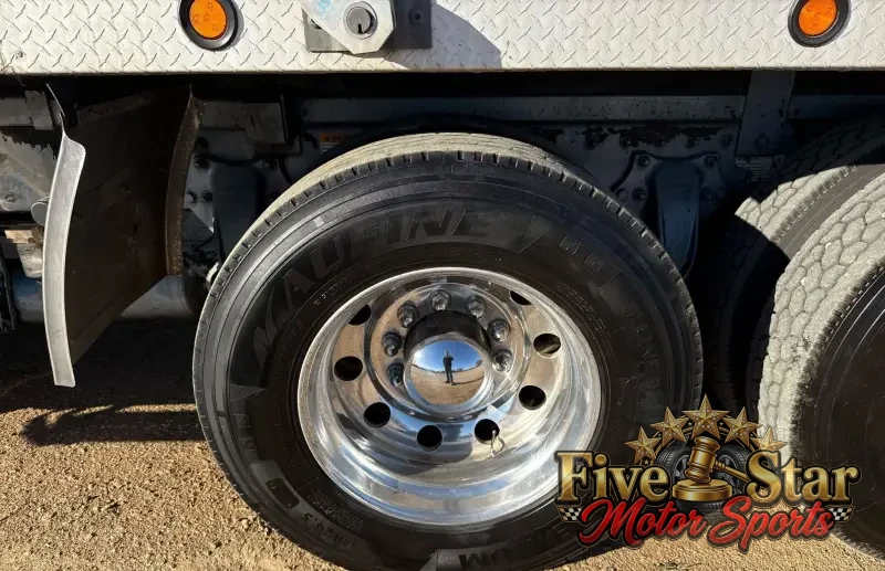 2013 Freightliner Coronado Dump Truck photo 79