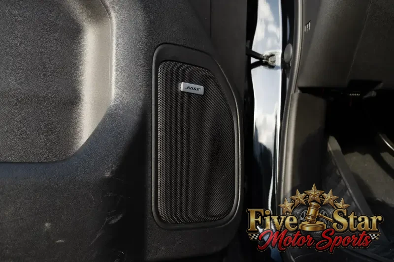 2022 Chevrolet Silverado 1500 RST photo 9