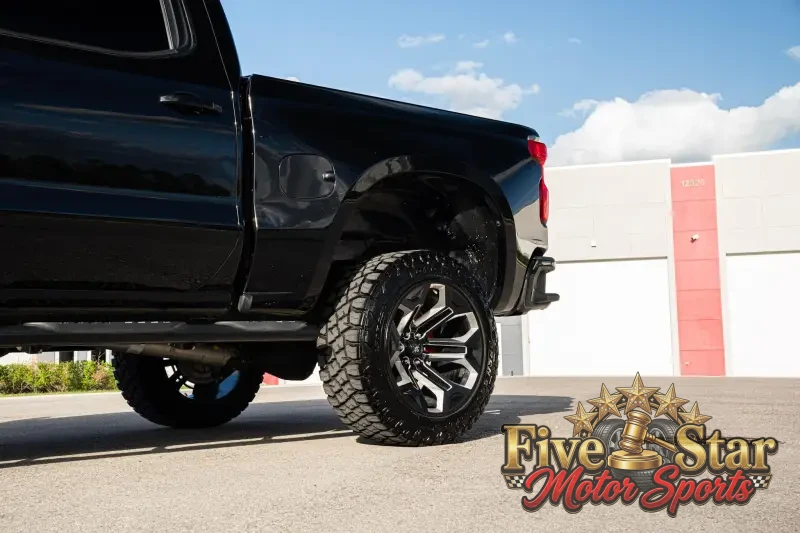 2022 Chevrolet Silverado 1500 RST photo 28