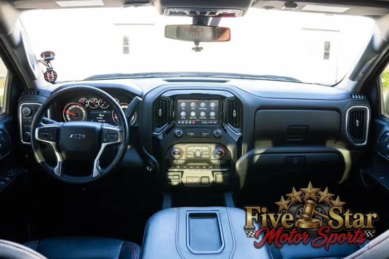 2022 Chevrolet Silverado 1500 RST photo 25
