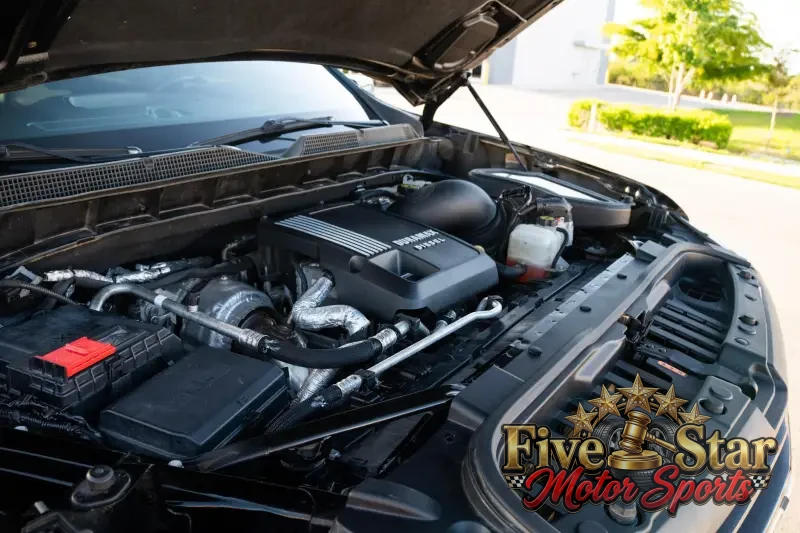 2022 Chevrolet Silverado 1500 RST photo 6