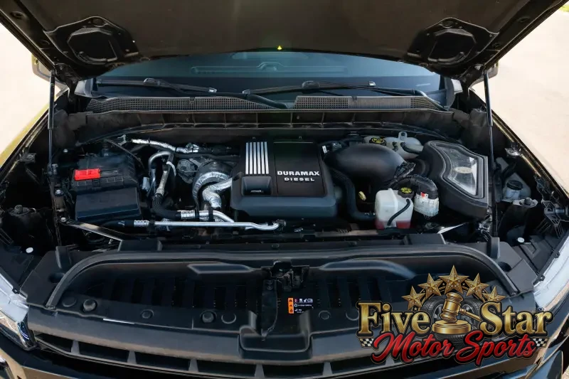 2022 Chevrolet Silverado 1500 RST photo 5