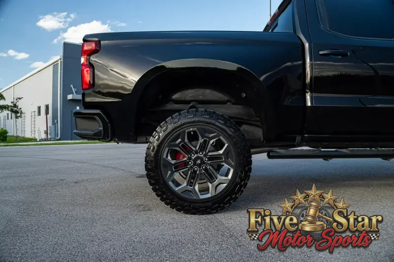 2022 Chevrolet Silverado 1500 RST photo 27