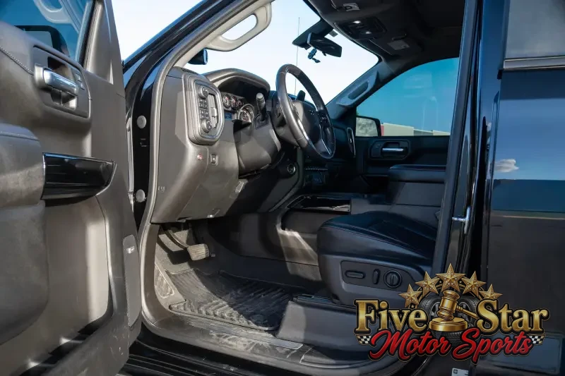 2022 Chevrolet Silverado 1500 RST photo 19
