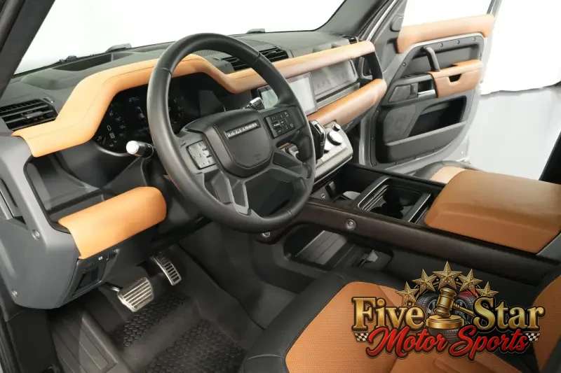 2021 Land Rover Defender 110 X Sport photo 39