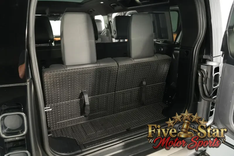 2021 Land Rover Defender 110 X Sport photo 13