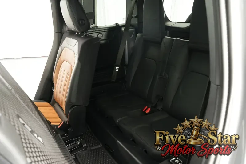 2021 Land Rover Defender 110 X Sport photo 42