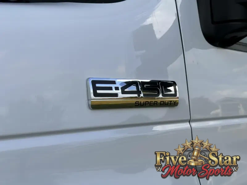 2018 Winnebago Spirit 25B photo 35