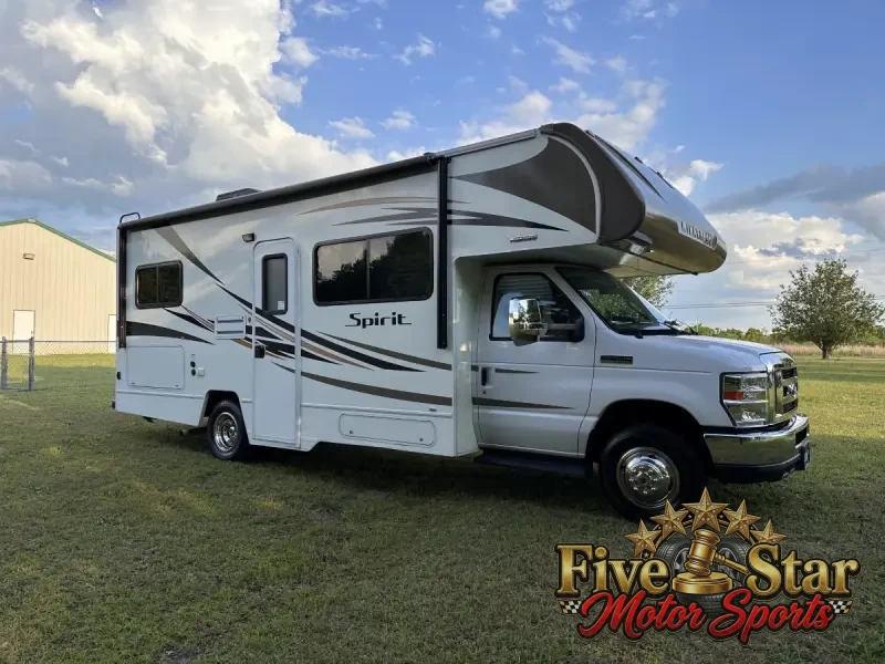 2018 Winnebago Spirit 25B photo 37
