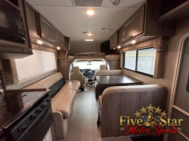 2018 Winnebago Spirit 25B photo 24
