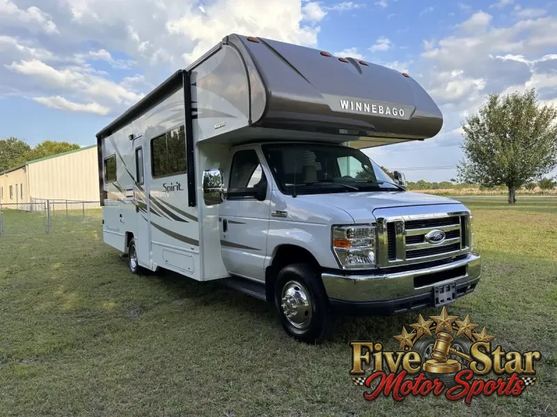 2018 Winnebago Spirit 25B photo 38