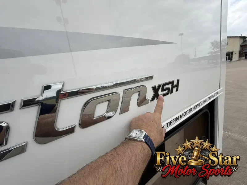 2018 Tiffin Phaeton 40IH photo 46