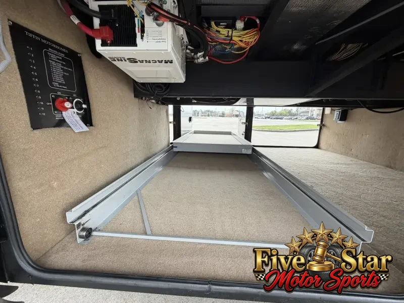 2018 Tiffin Phaeton 40IH photo 41