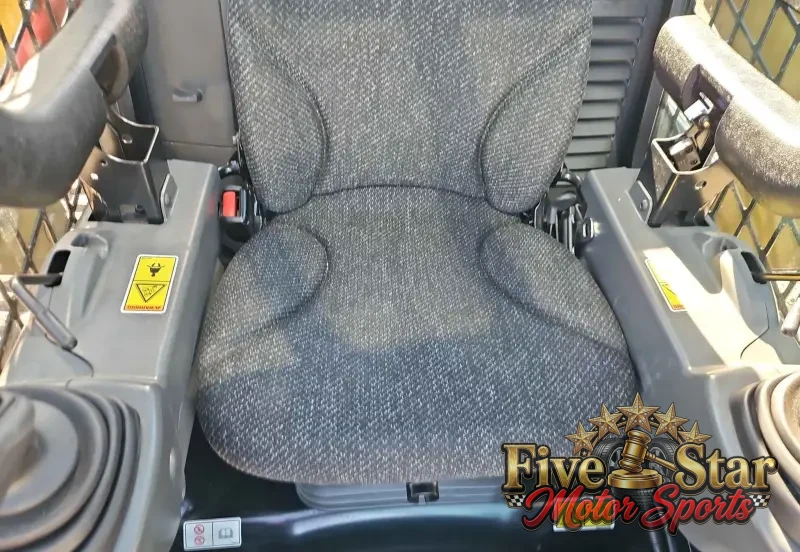 2019 Caterpillar 239D photo 28