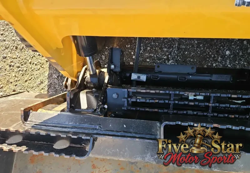 2019 Caterpillar 239D photo 19