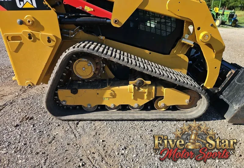 2019 Caterpillar 239D photo 50
