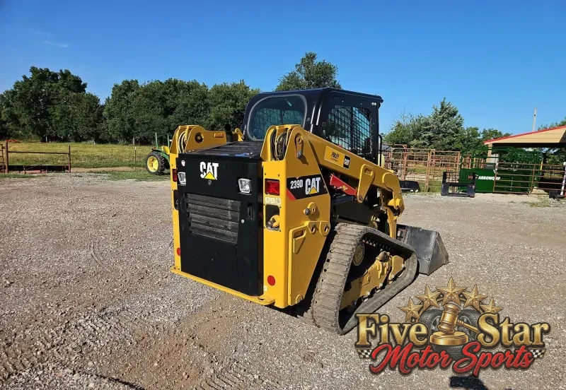 2019 Caterpillar 239D photo 7