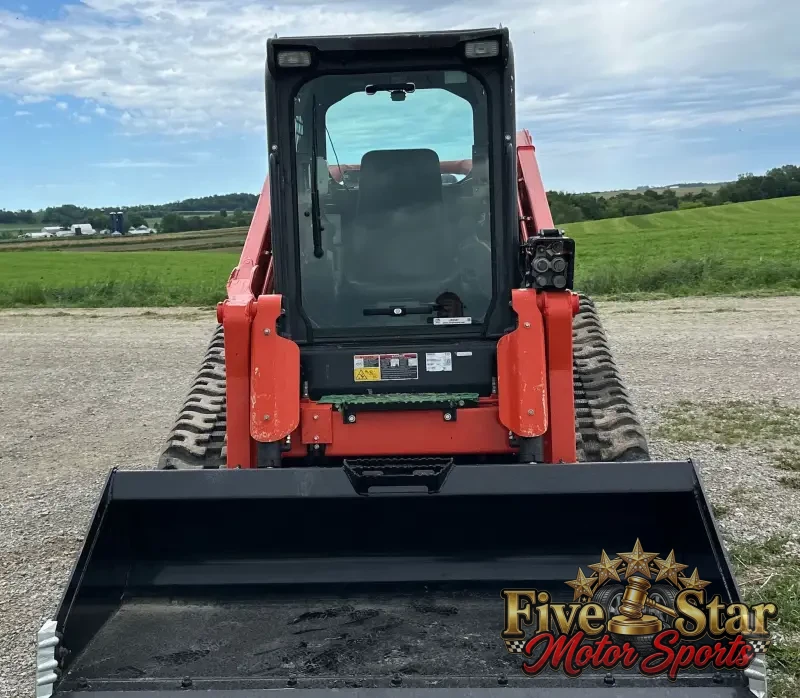 2021 Kubota SVL97-2 photo 2