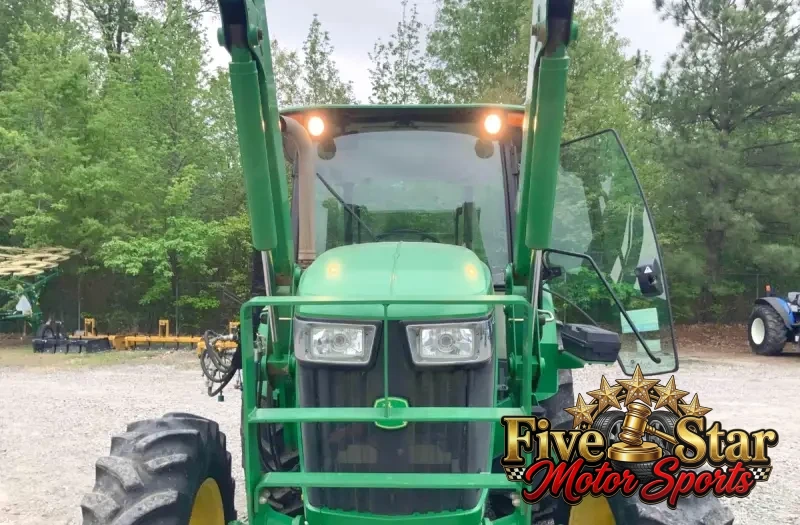 2013 John Deere 5100E MFWD photo 73