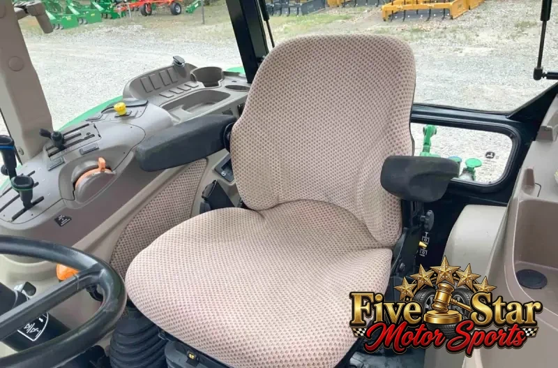 2013 John Deere 5100E MFWD photo 27