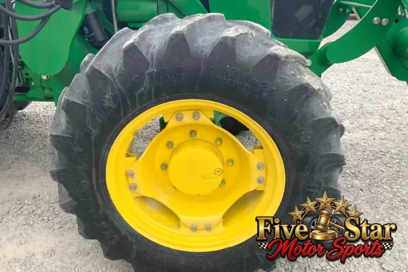 2013 John Deere 5100E MFWD photo 41