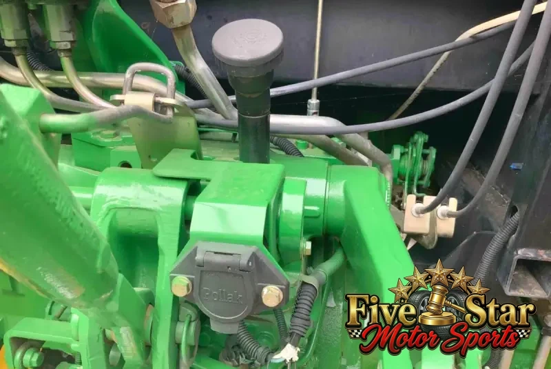 2013 John Deere 5100E MFWD photo 65