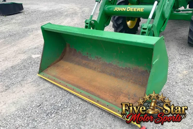 2013 John Deere 5100E MFWD photo 54