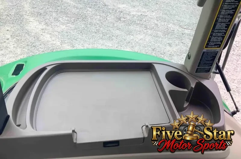2013 John Deere 5100E MFWD photo 18
