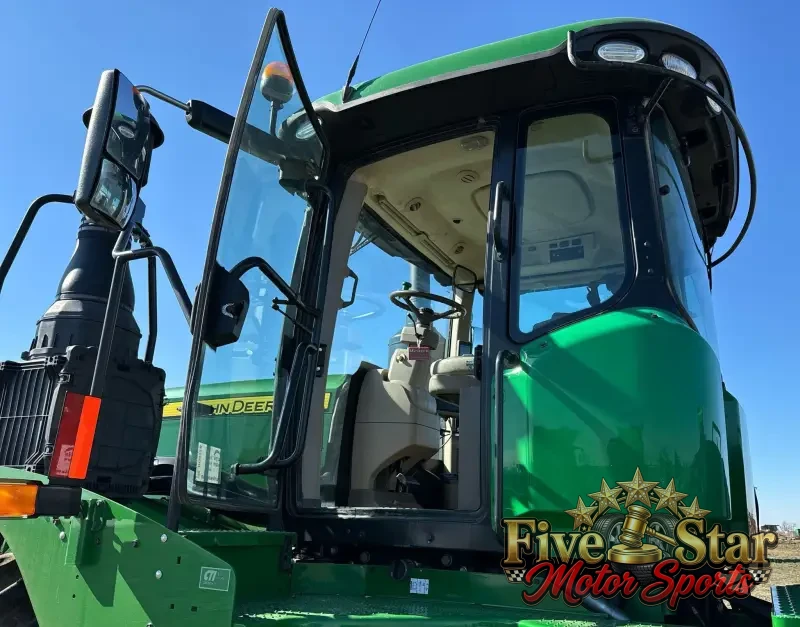 2018 John Deere 9620RX photo 36