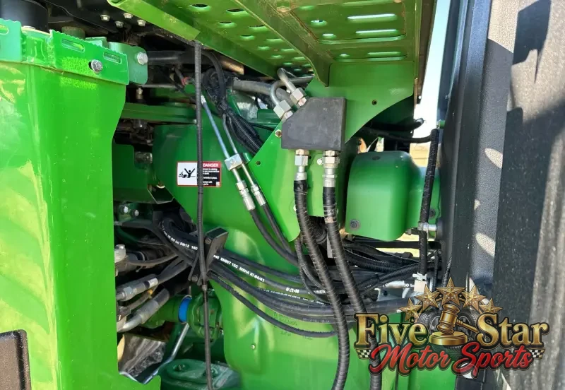 2018 John Deere 9620RX photo 16