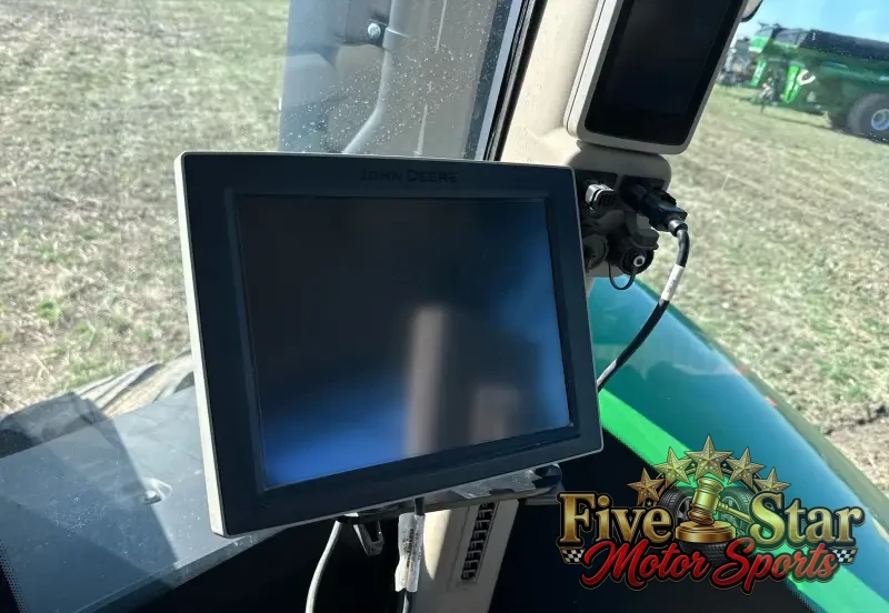 2018 John Deere 9620RX photo 44
