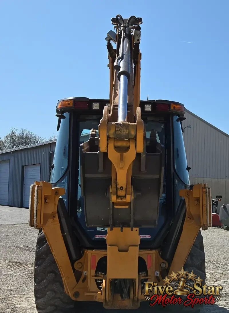 2016 Case 580 Super N photo 6