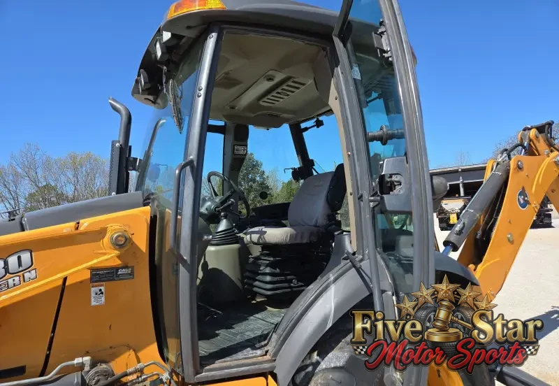 2016 Case 580 Super N photo 110
