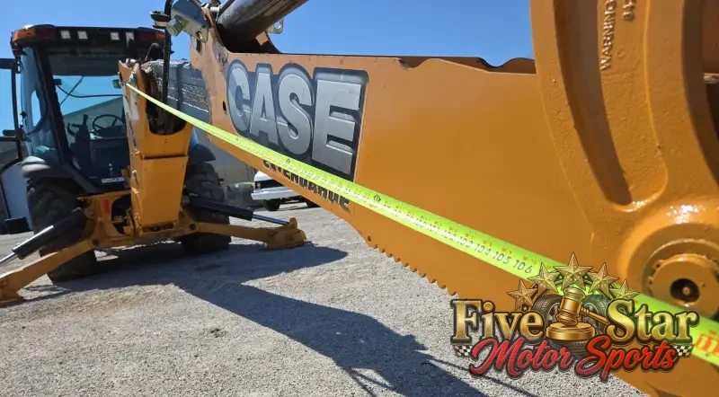 2016 Case 580 Super N photo 81
