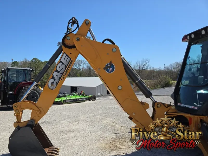 2016 Case 580 Super N photo 71
