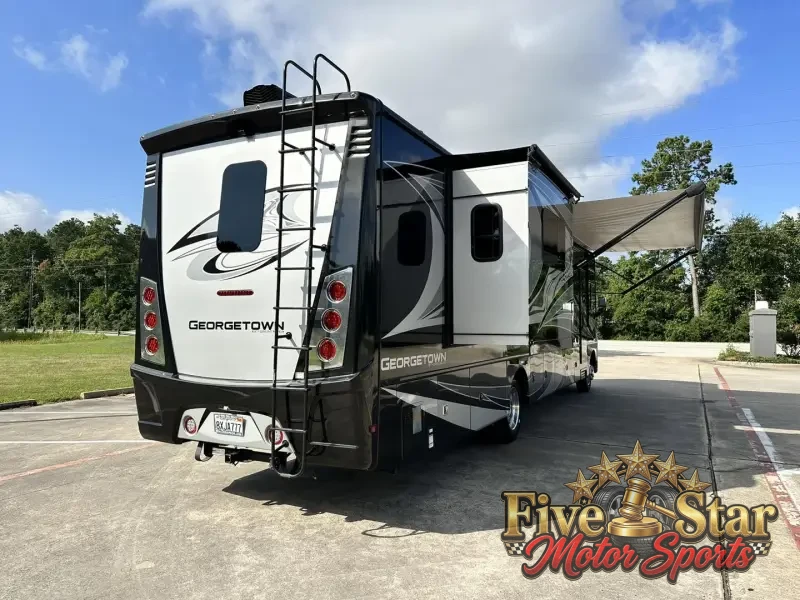 2021 Georgetown GT7 36k photo 41