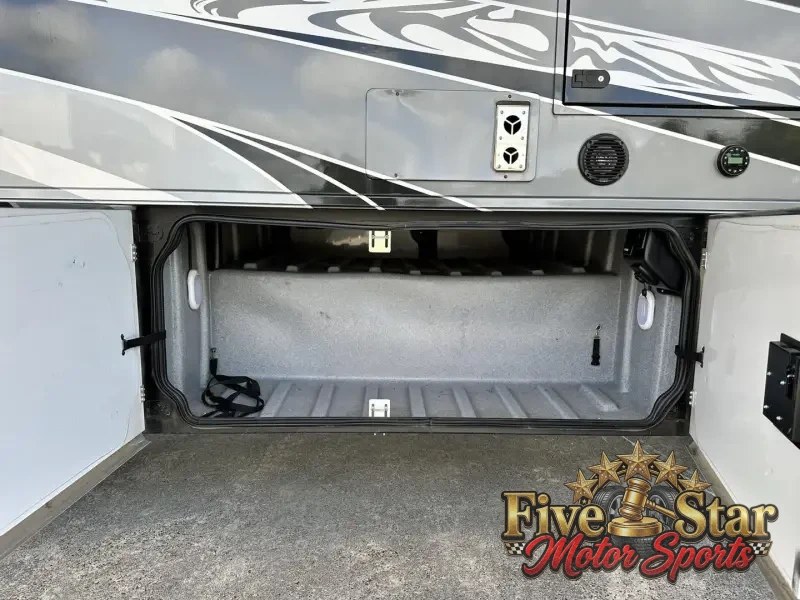 2021 Georgetown GT7 36k photo 35