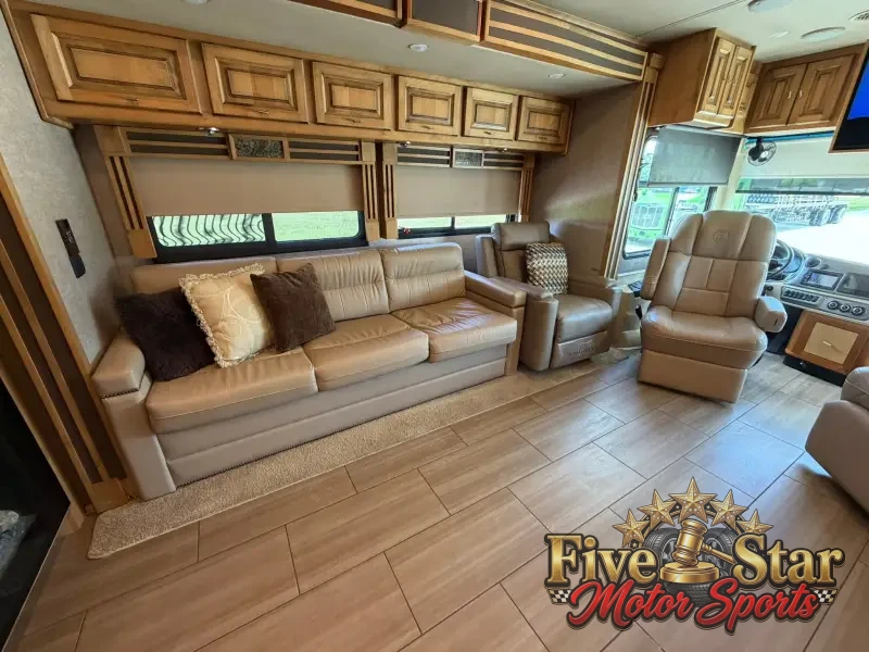 2018 Tiffin Allegro Red 33AA photo 20