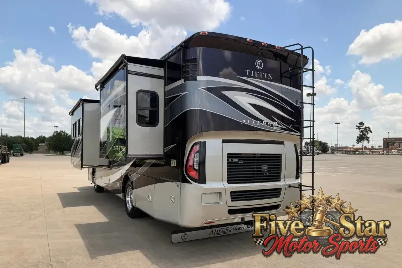 2018 Tiffin Allegro Red 33AA photo 15