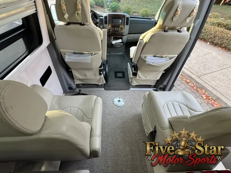 2011 Airstream Interstate 3500 Lounge photo 19