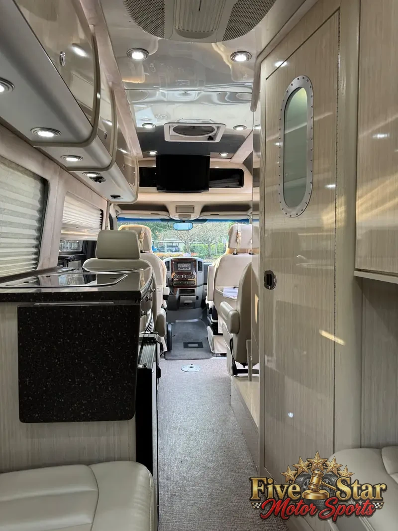 2011 Airstream Interstate 3500 Lounge photo 37
