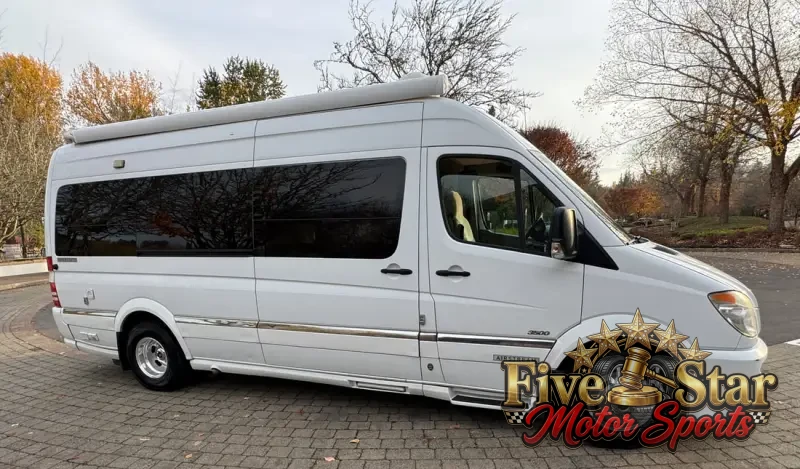 2011 Airstream Interstate 3500 Lounge photo 7