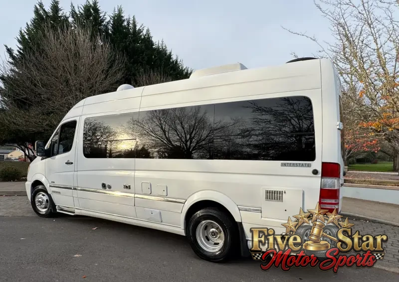 2011 Airstream Interstate 3500 Lounge photo 5