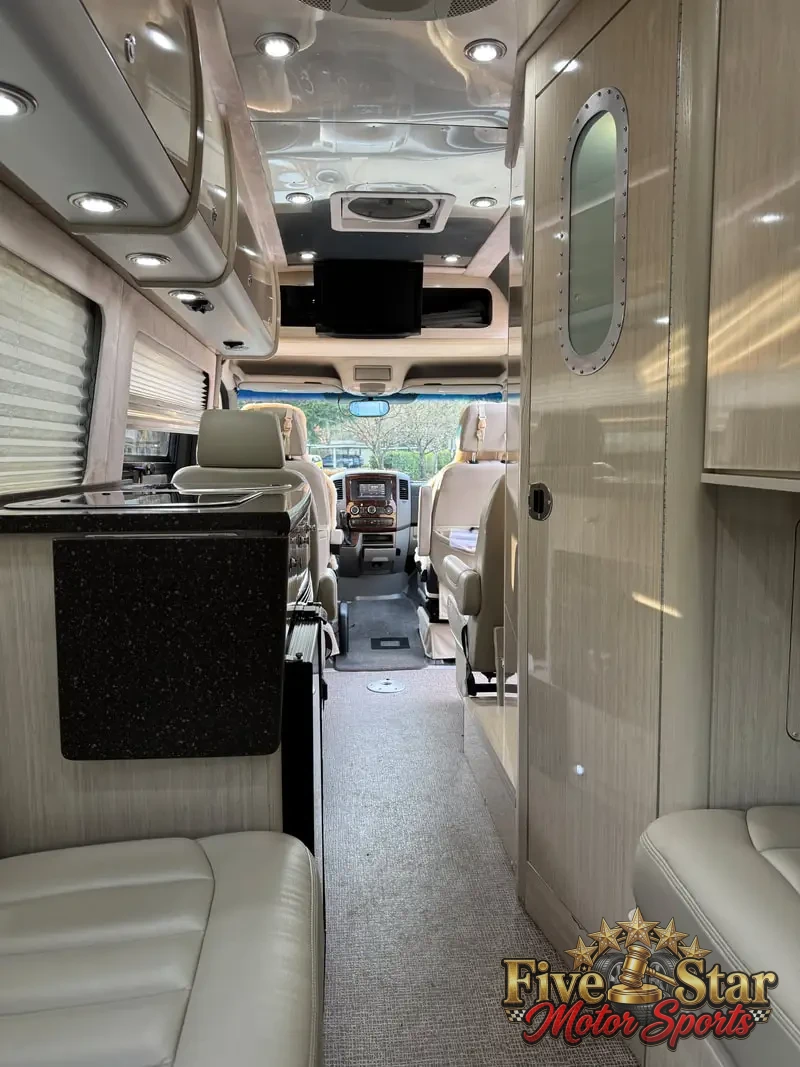 2011 Airstream Interstate 3500 Lounge photo 34